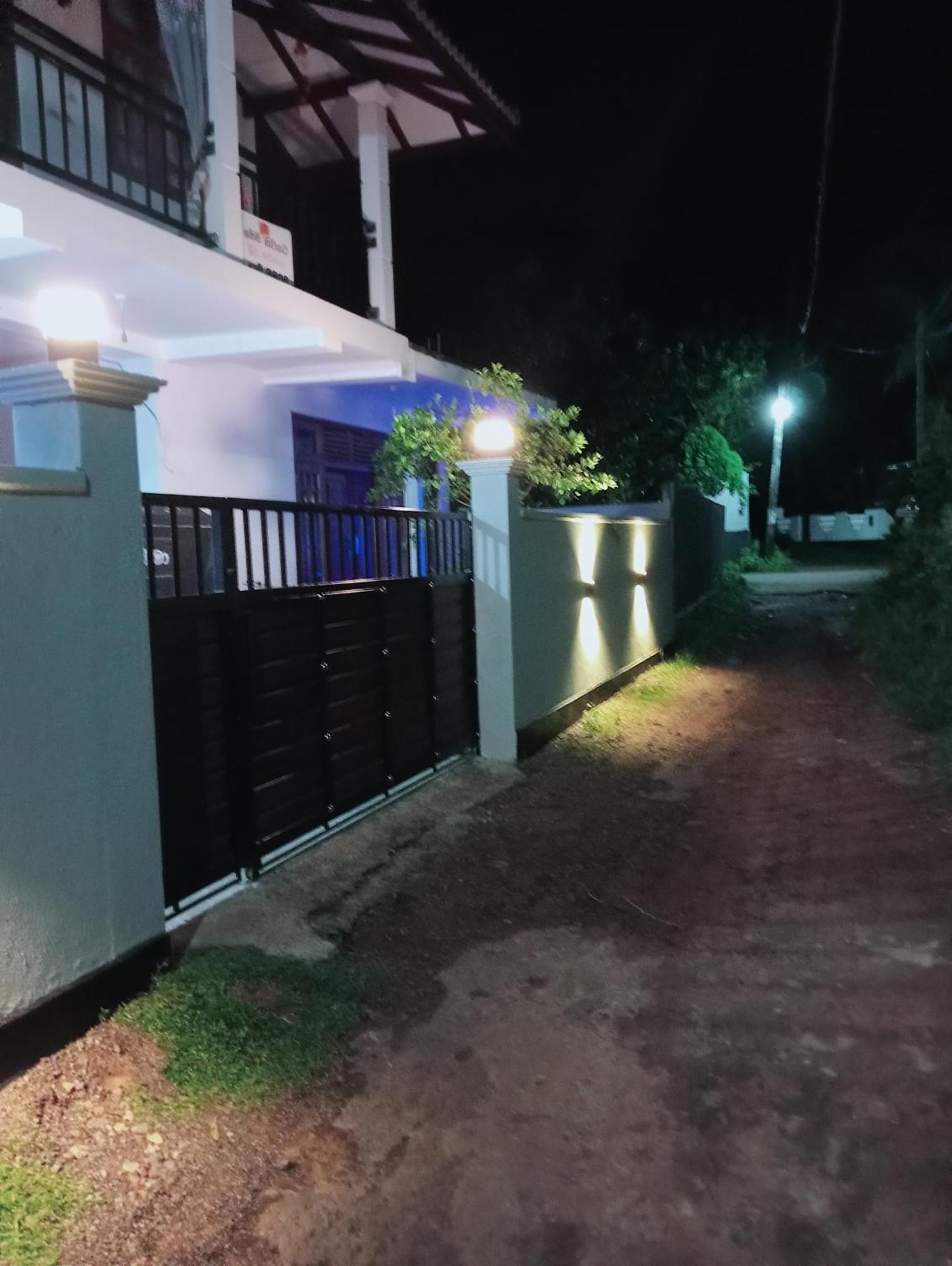 Great Yeheni Villa 希克杜沃 外观 照片