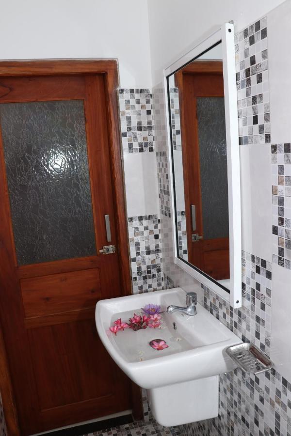 Great Yeheni Villa 希克杜沃 外观 照片