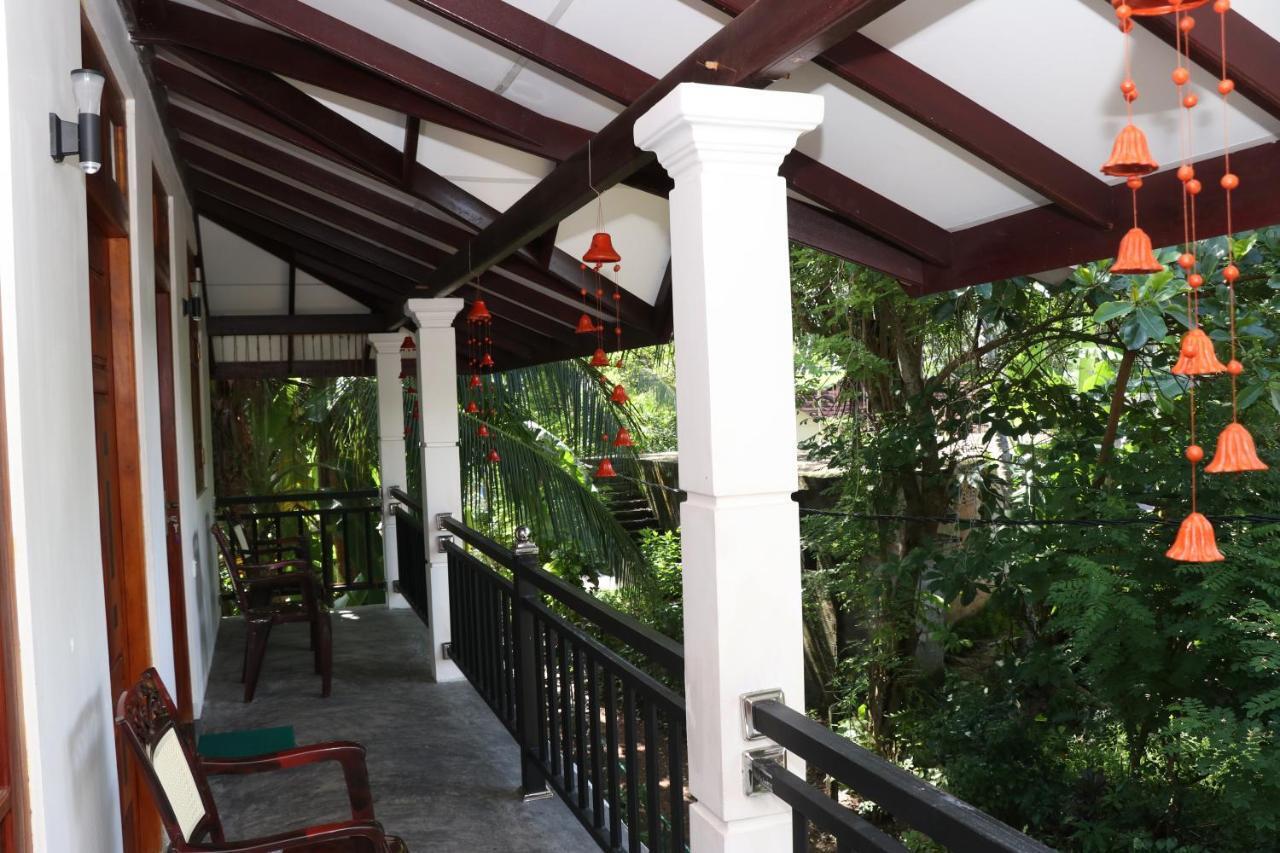Great Yeheni Villa 希克杜沃 外观 照片