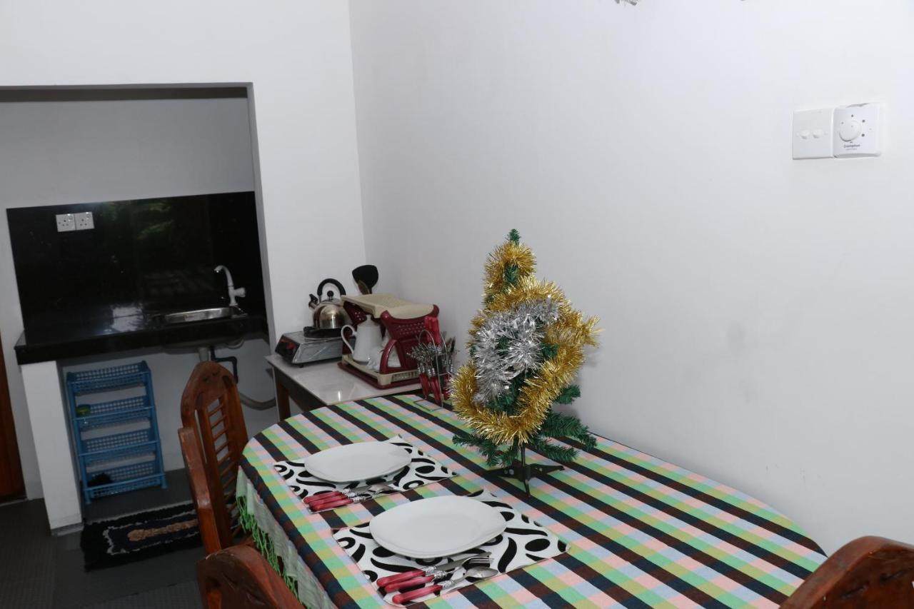 Great Yeheni Villa 希克杜沃 外观 照片